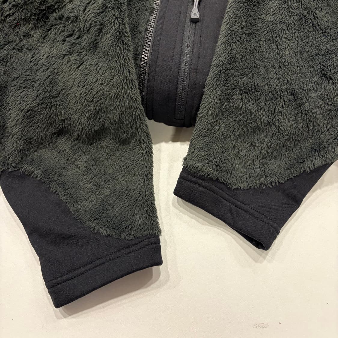 [XL] 마운틴하드웨어 몽키 플리스 자켓 딥그레이 B604 상품이미지7