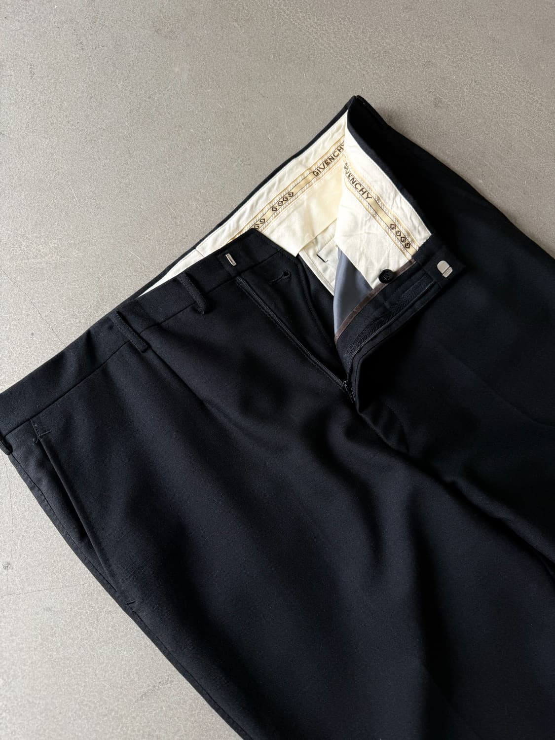 Givenchy Embroidered Logo Wool Slacks 상품이미지6