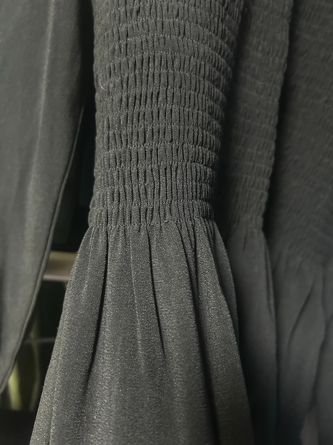 미쏘 블랙 프릴 블라우스 S 상품이미지3