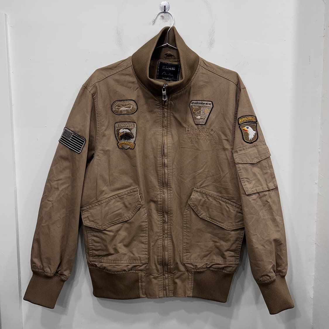 H.T.NIAO 빈티지 밀리터리 패치 하이넥 숏자켓 상품이미지2