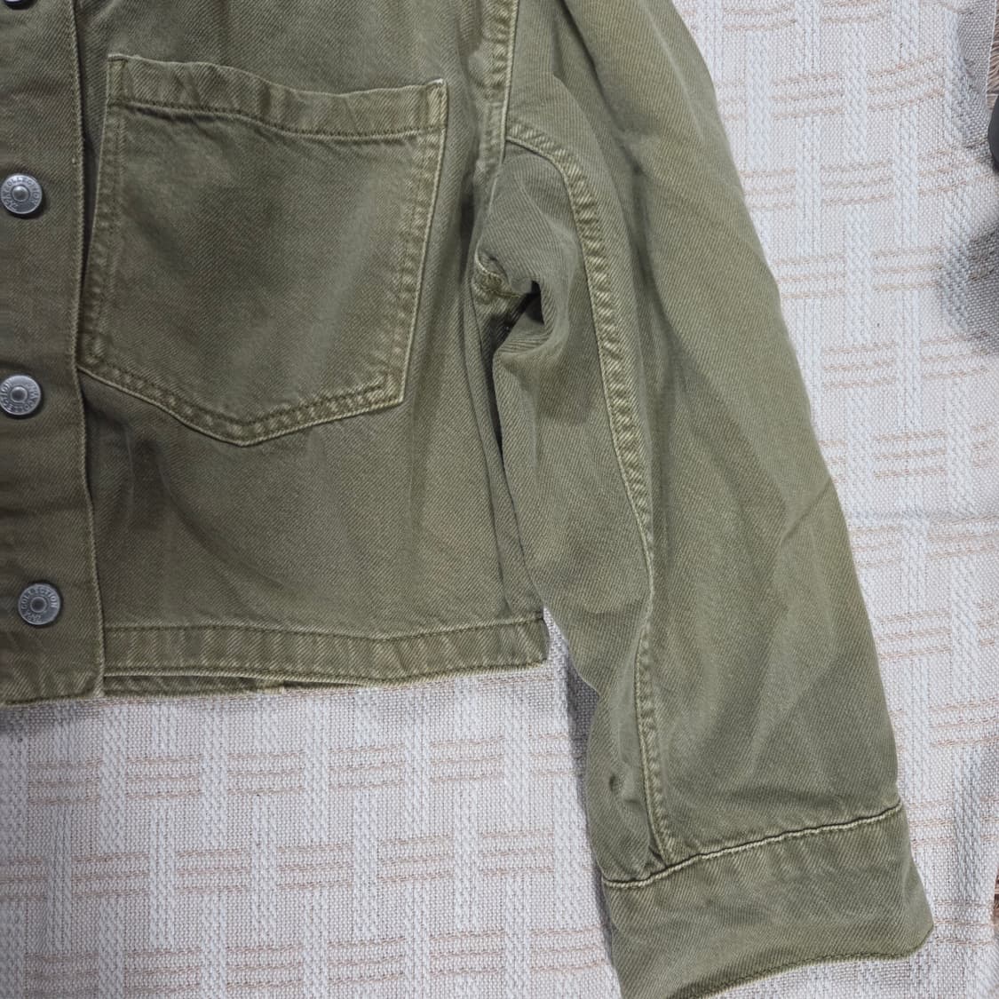 ZARA 카키 크롭 데님 자켓 상품이미지4