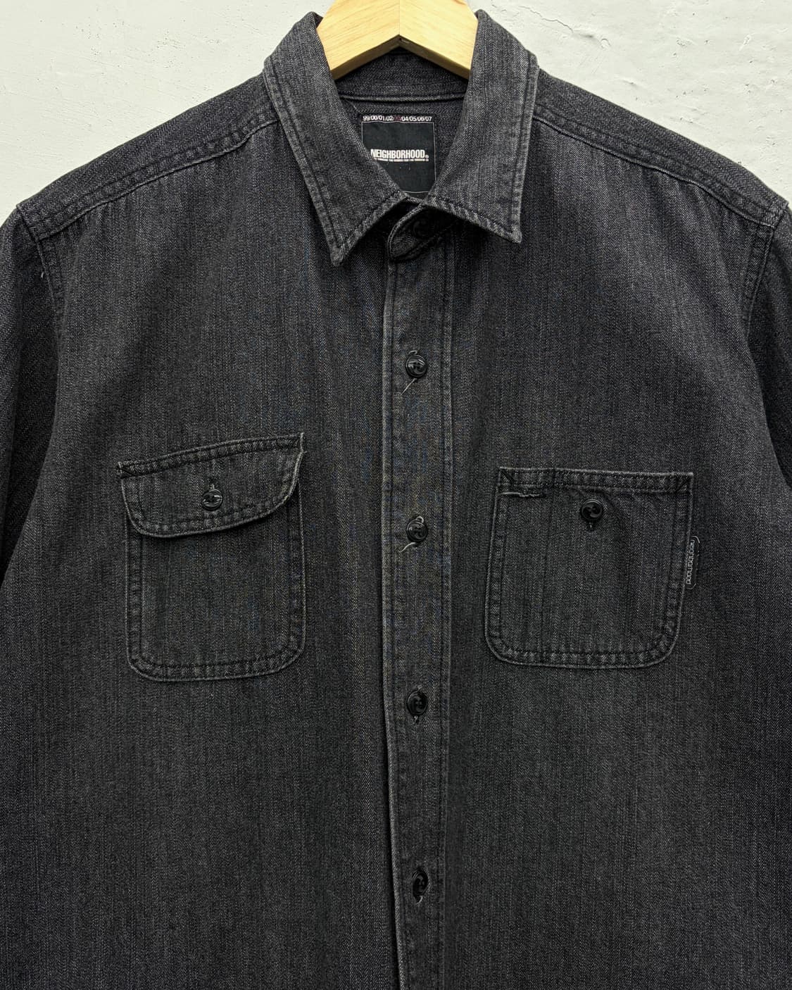  네이버후드 투포켓 블랙 데님 워크 셔츠 상품이미지2