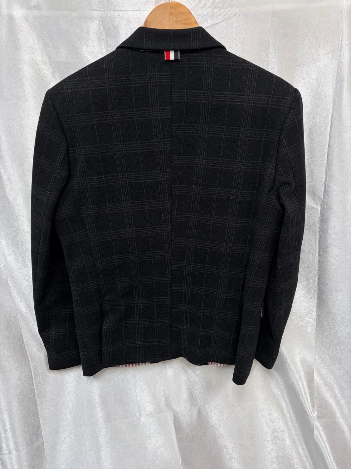 톰브라운 울 자켓 사이즈2 남90 여95 상품이미지2