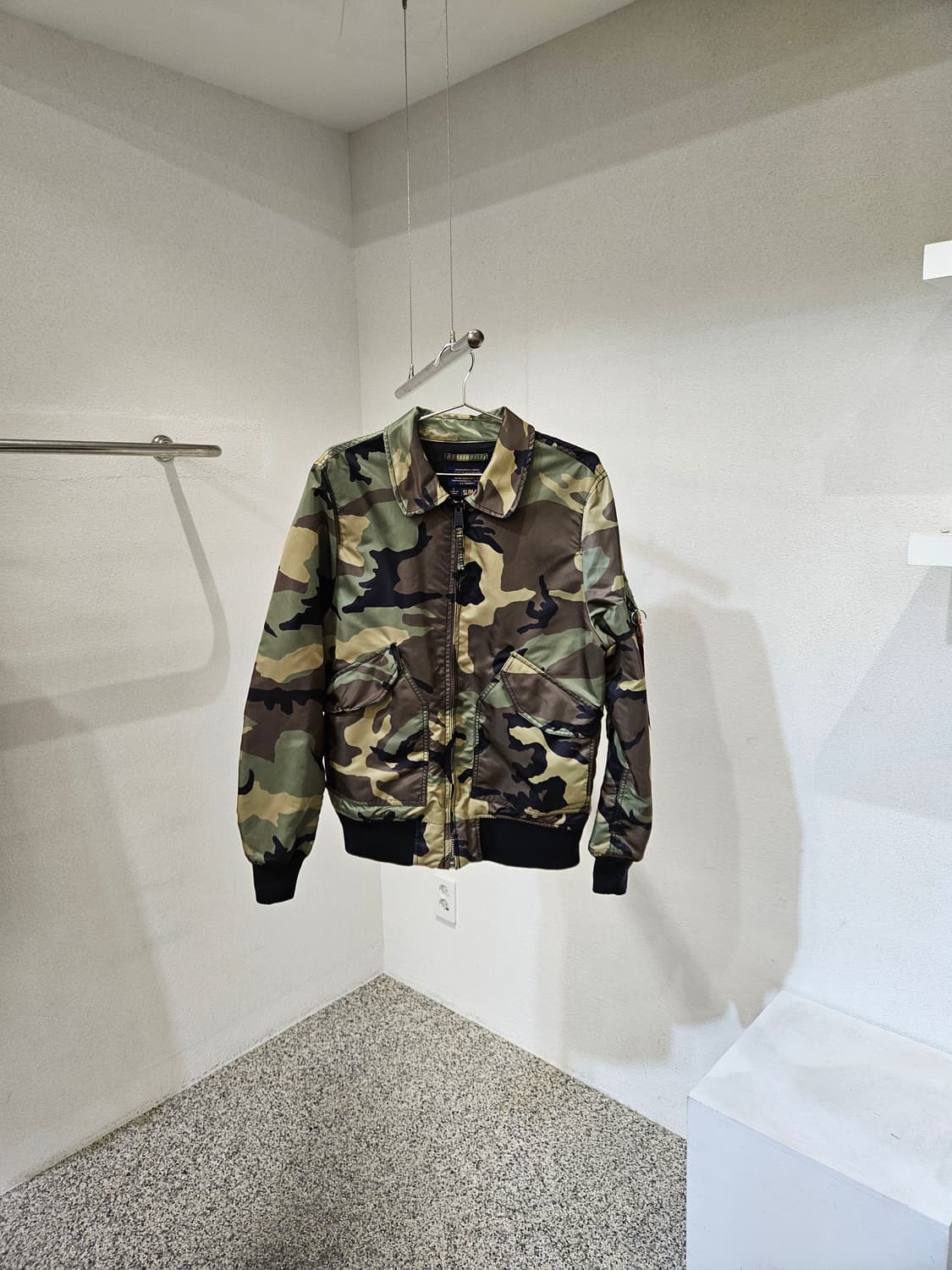 알파인더스트리 MA-1 밀리터리 카모 항공점퍼 상품이미지1