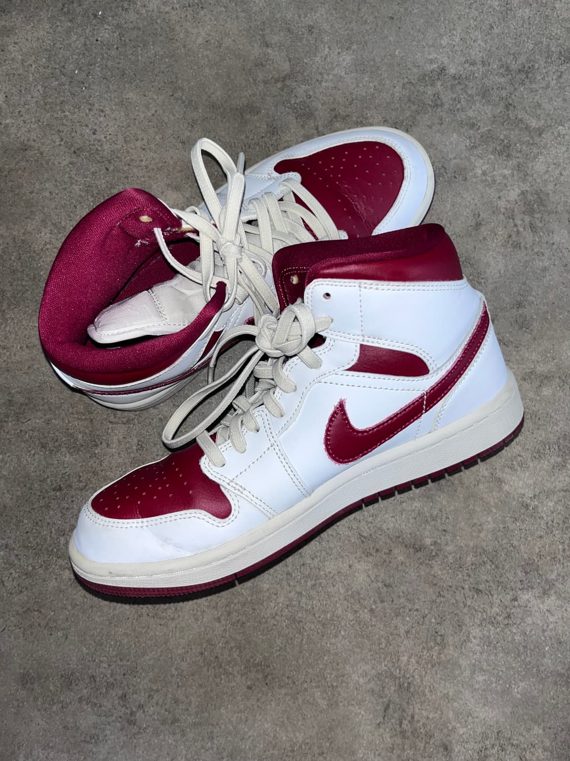 조던 미드1 챔피언쉽 레드 상품이미지2