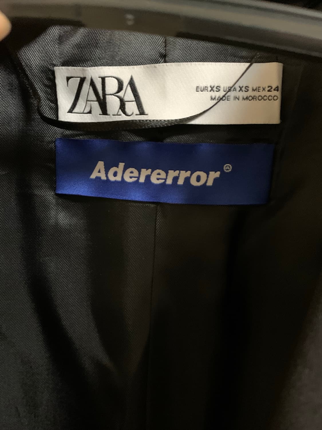 (급처) 아더에러 x 자라 오버사이즈 스티치 블레이저 블랙 팝니다 상품이미지4