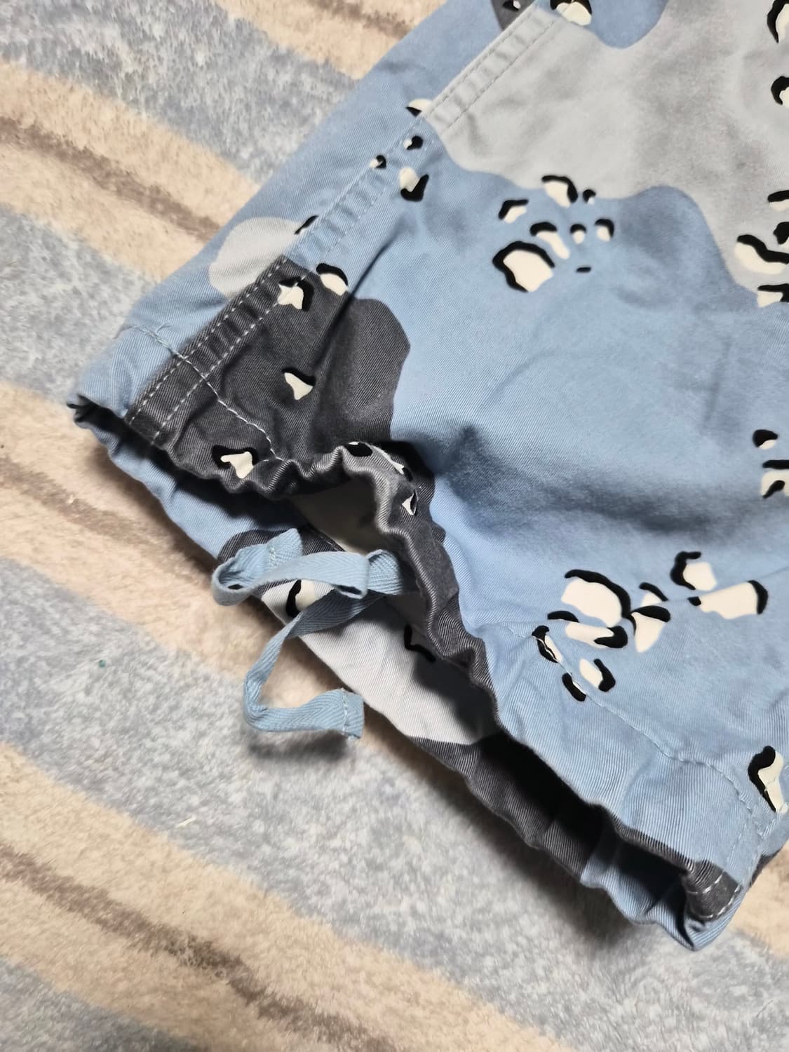 슈프림 20ss 카고 팬츠 30size 상품이미지3