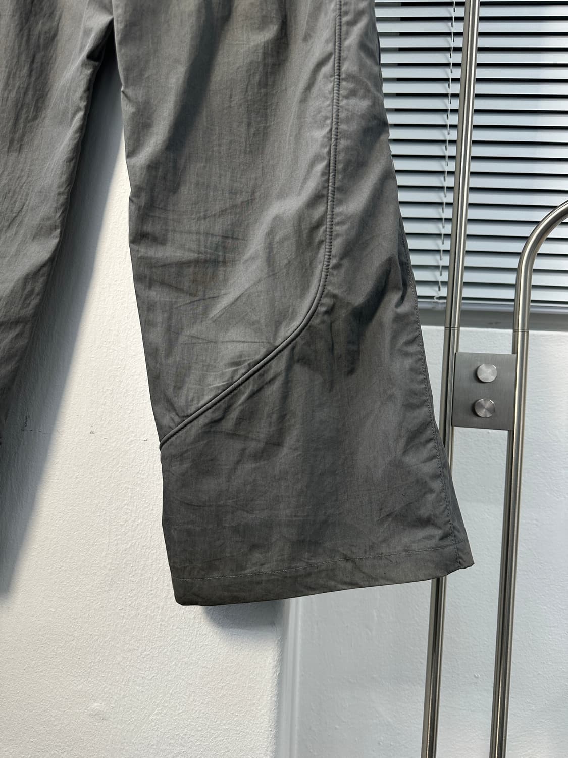 코이세이오 사이드지퍼 플레어 팬츠 1  상품이미지7