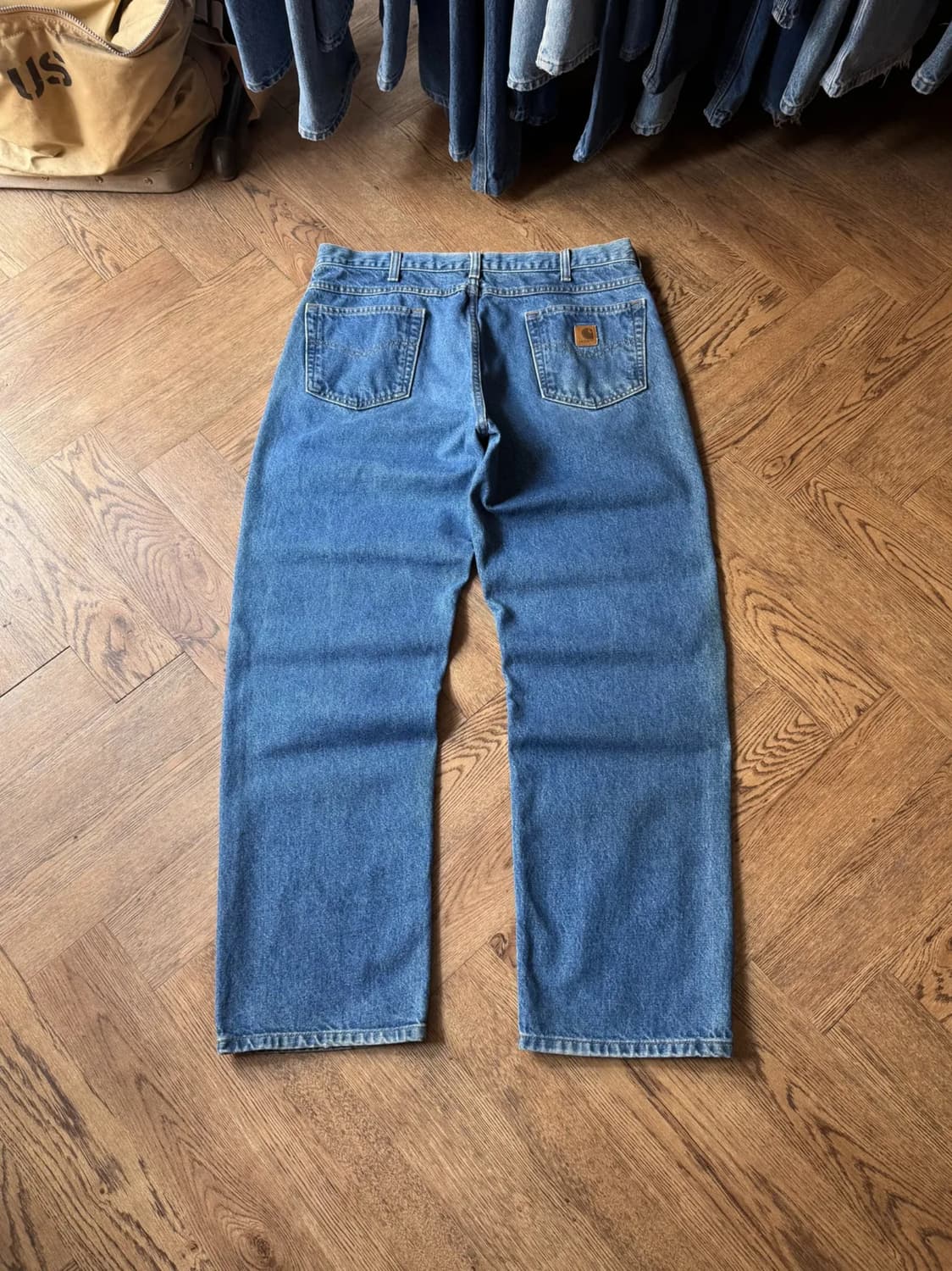 [38]칼하트 USA 미디엄블루 워싱 워크 데님 팬츠 상품이미지1