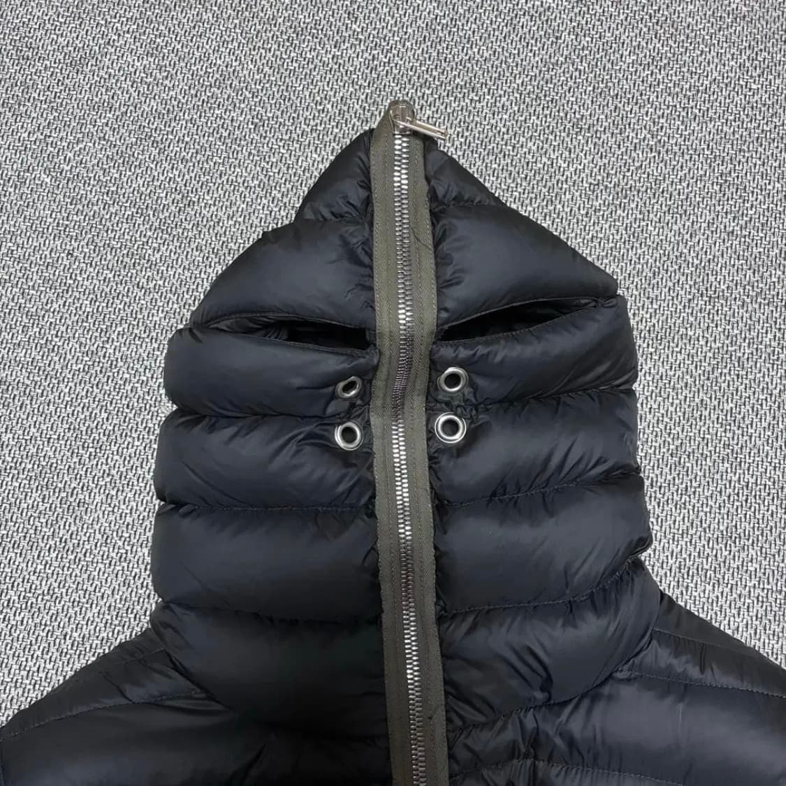 릭오웬스 김프 패딩 베스트 블랙 상품이미지1