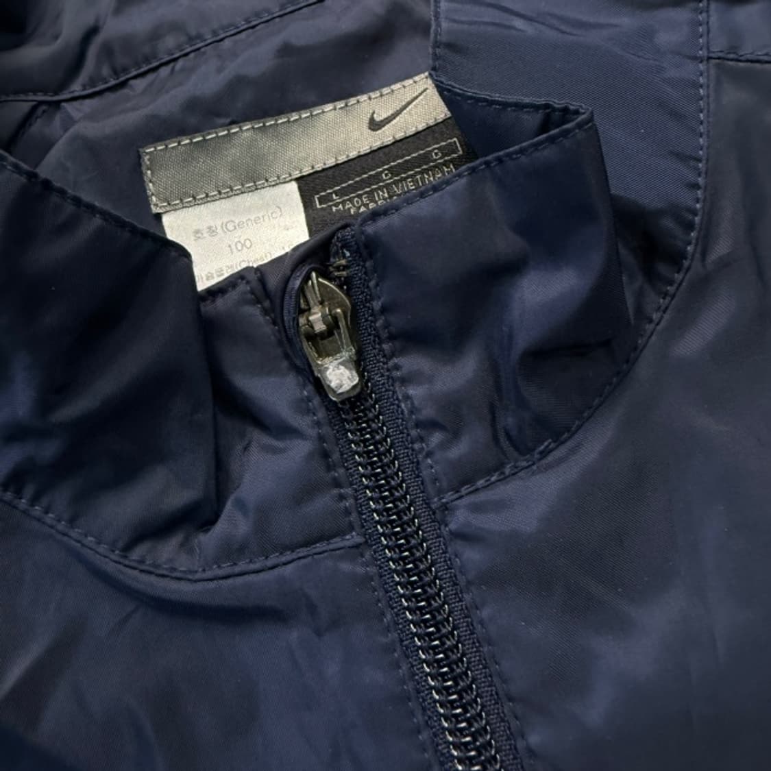 100 나이키 빅스우시 반팔 바람막이  상품이미지3