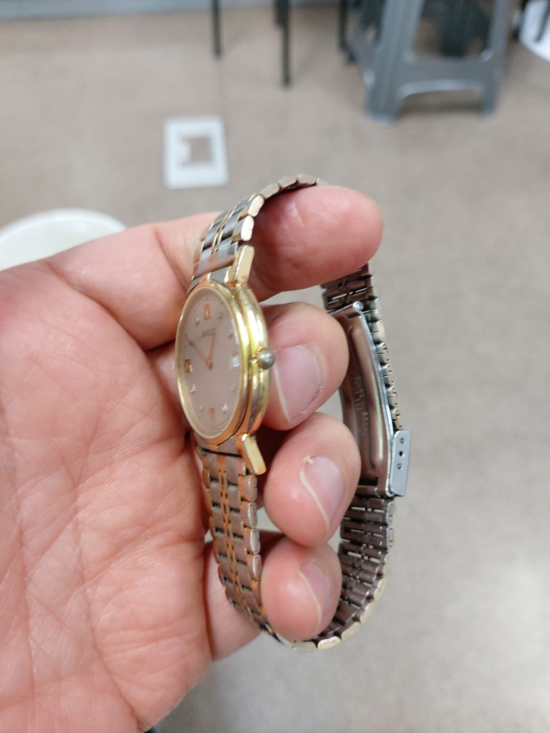 BALLY 브랜드의 시계 상품이미지2