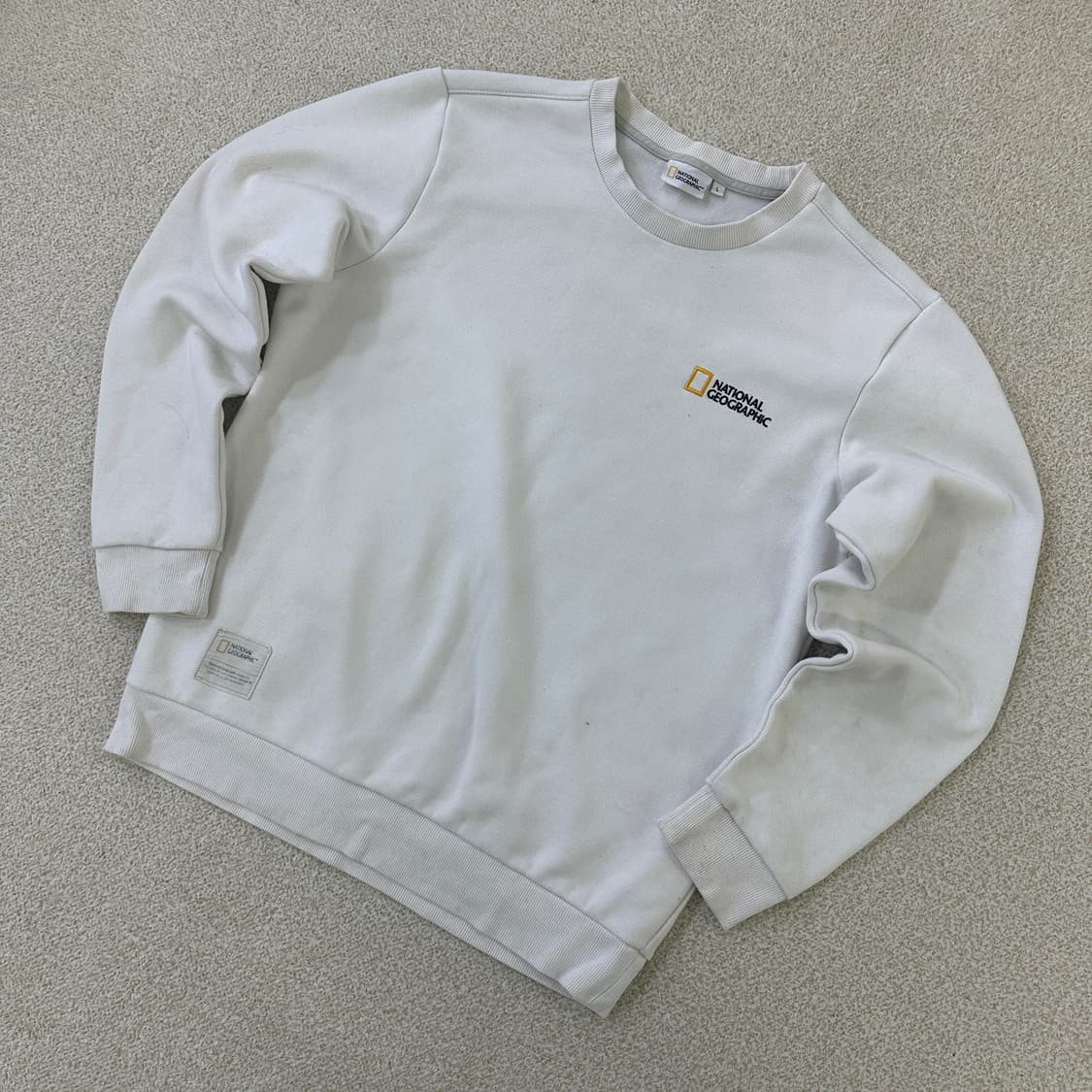 L 네셔널지오그래픽 화이트 맨투맨 0319D 상품이미지1