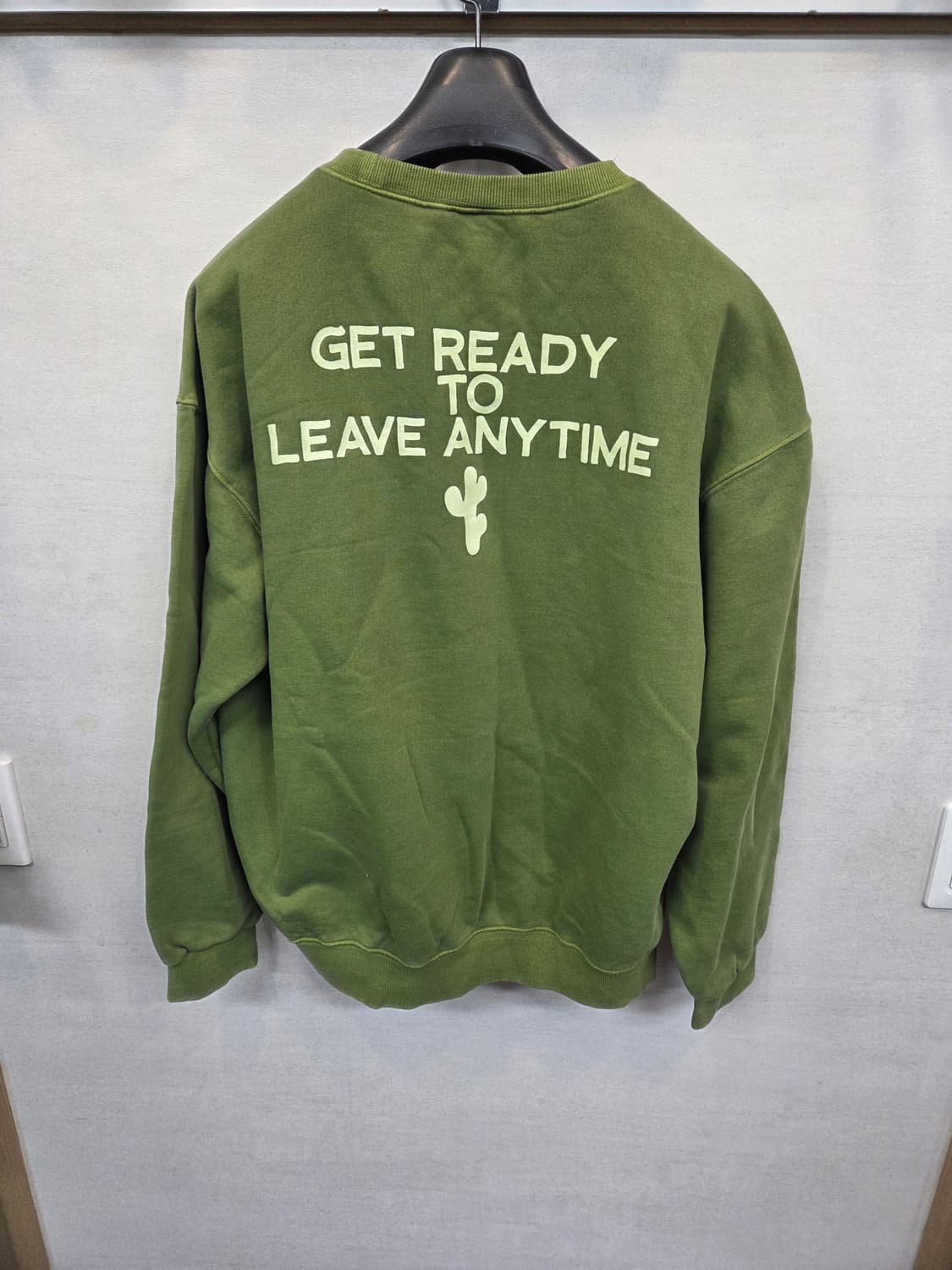 트래블 캑터스 피그먼트 기모 맨투맨 L 상품이미지2