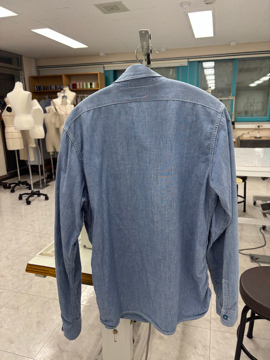 리얼맥코이 샴브레이셔츠  상품이미지3