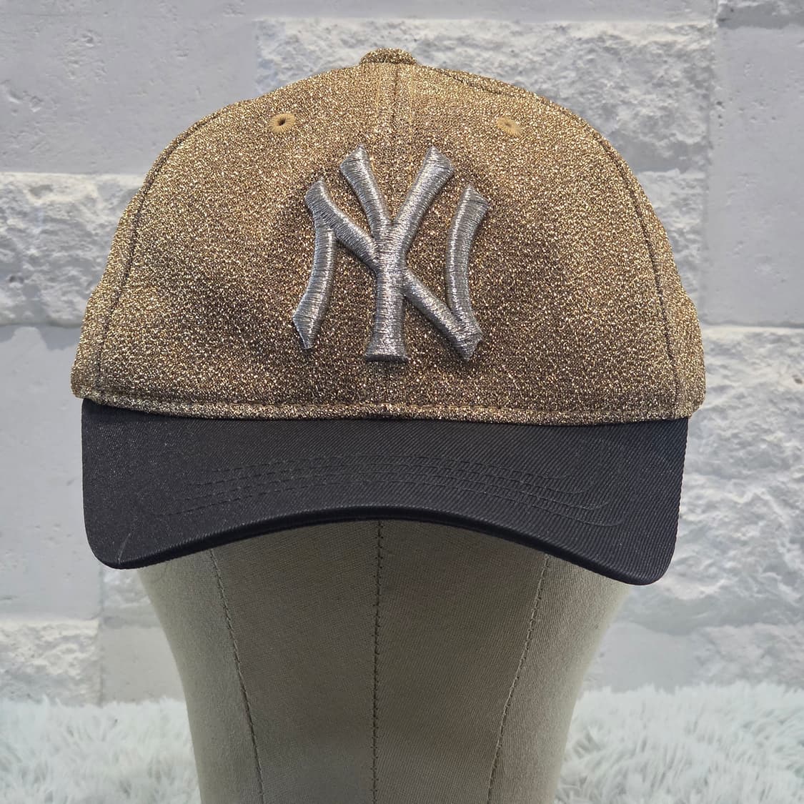 L7-8:MLB 뉴욕양키스 골드글리터 캡주니어(53-55cm)-머리작은분 상품이미지2