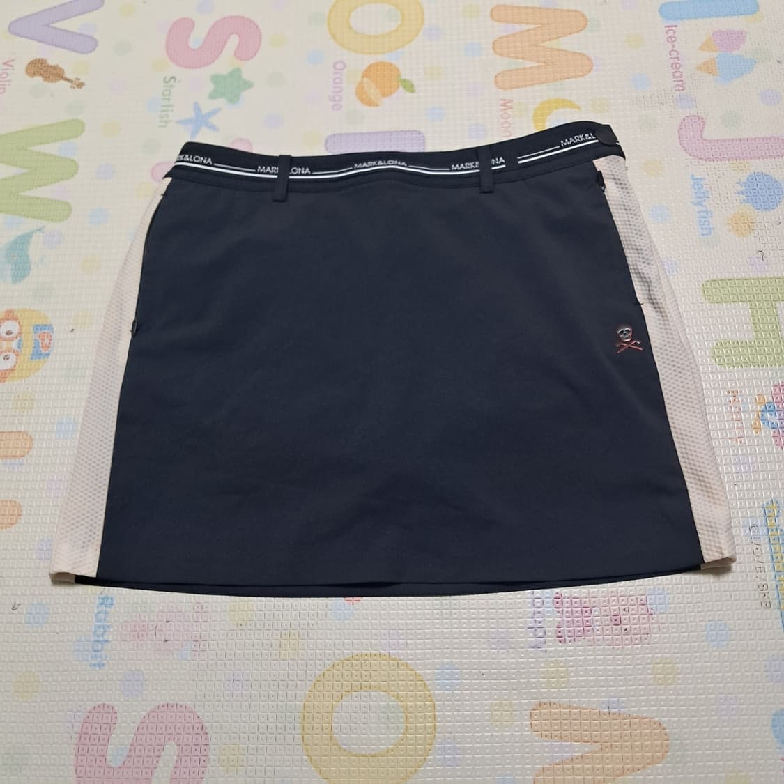 마크앤로나 정품 골프 스커트  73-96(21년제품) 상품이미지1