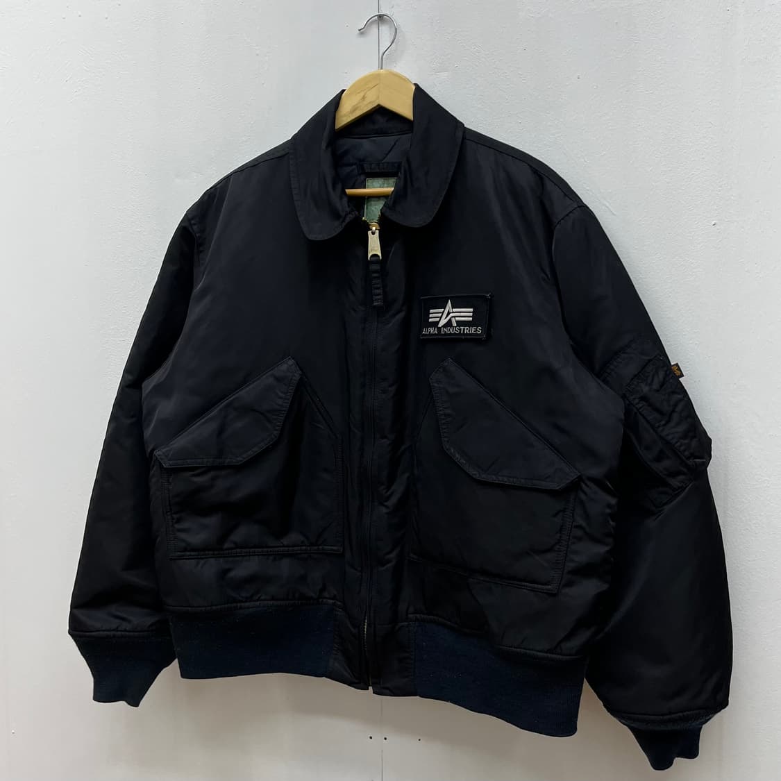 [L] 알파인더스트리 로고 CWU-45 자켓 상품이미지4