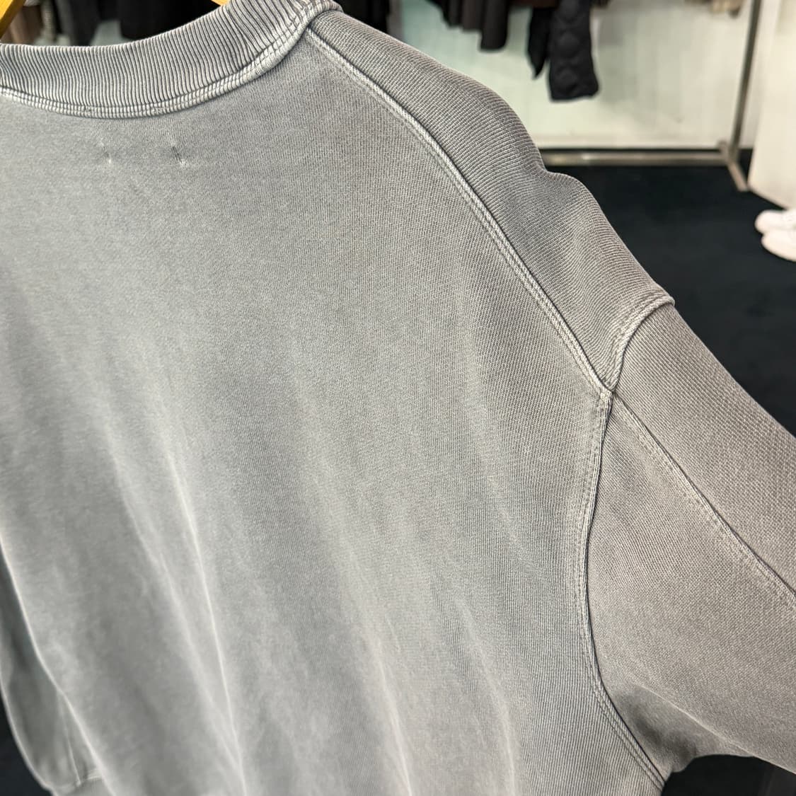 [L] COS 코스 피그먼트 맨투맨 상품이미지5