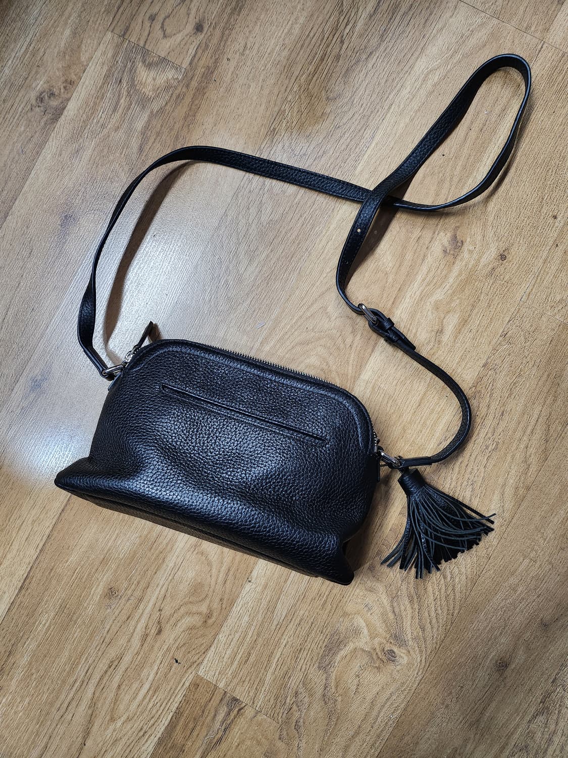 504) 앤클라인 가죽 크로스백 상품이미지2