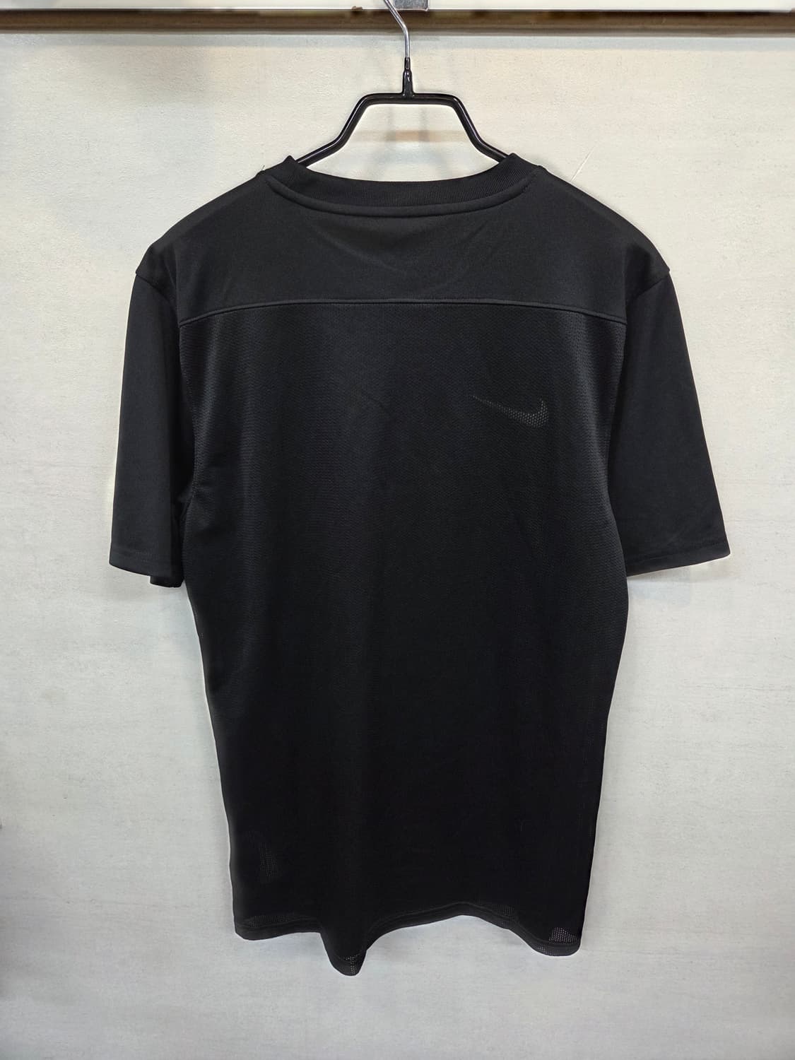 나이키 드라이핏 자수스우시 기능성 메쉬 반팔 m 상품이미지2