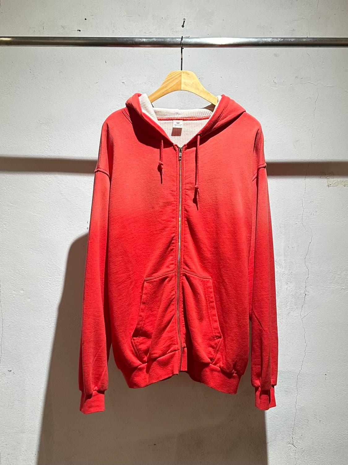  Airtownemills X Beams Fade Hood Zip-Up 상품이미지1