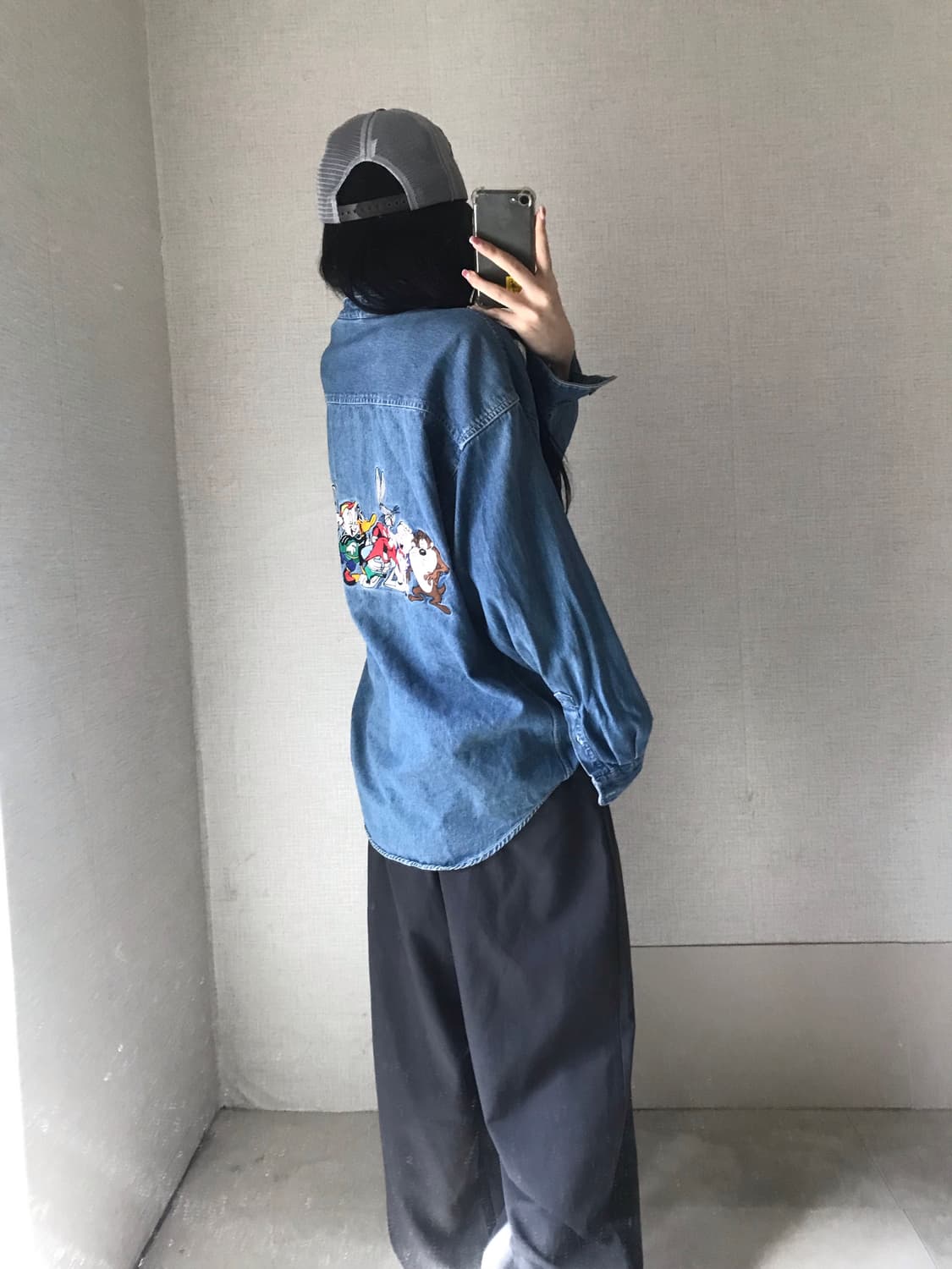 루니툰즈 자수 데님셔츠 상품이미지3