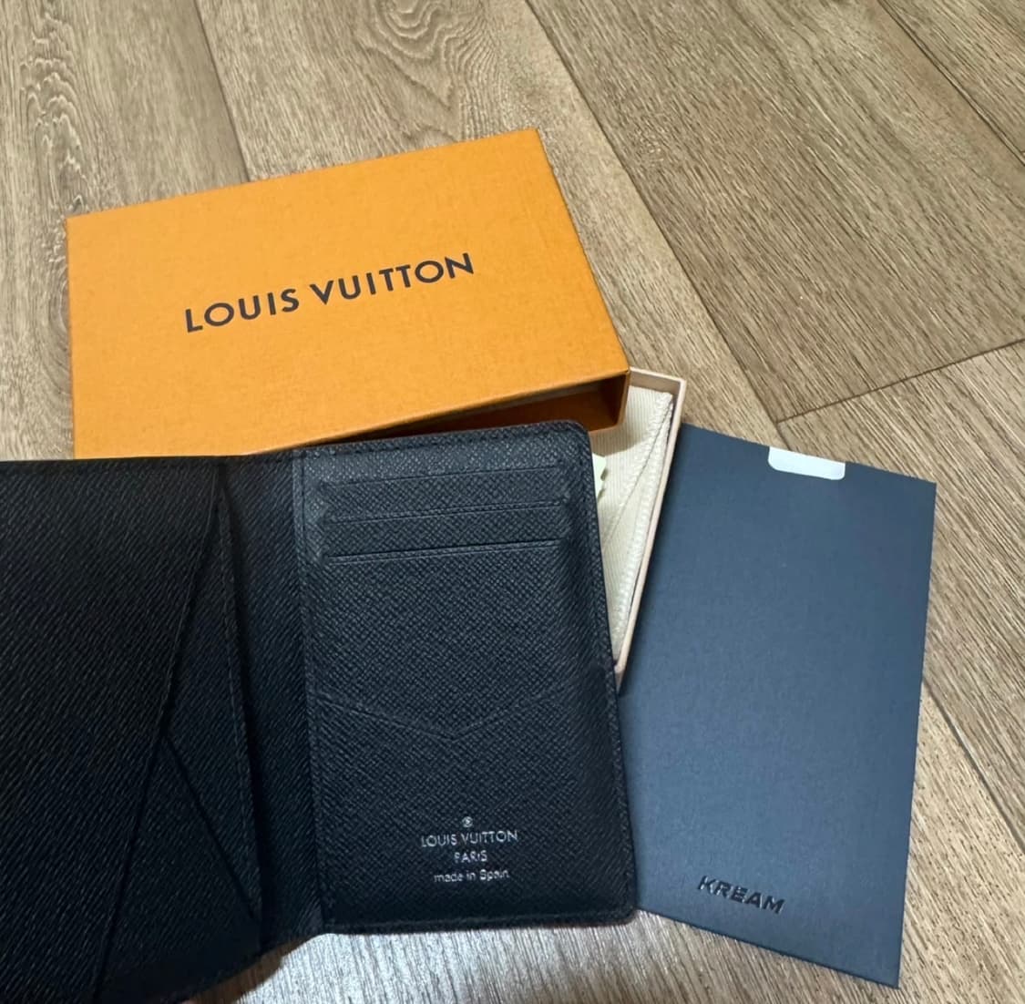 정품)루이비통 모노그램 이클립스 카드지갑 상품이미지2