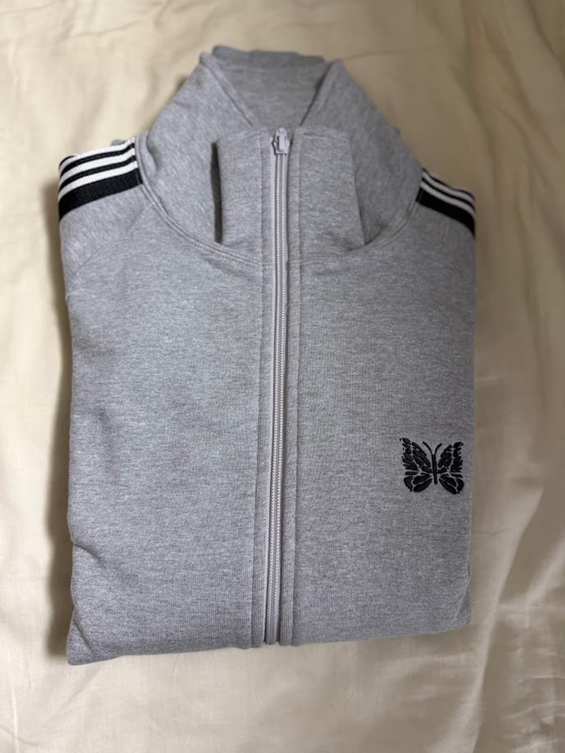 니들스 스웨트 트랙자켓 상품이미지2