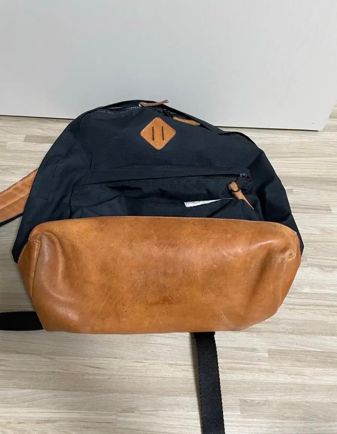 아페쎄x이스트팩 백팩 팝니다 상품이미지3