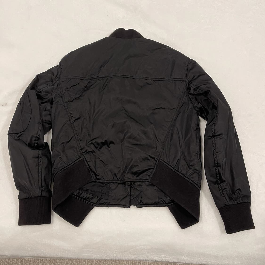 헬무트랭 나일론 봄버 재킷 블랙  상품이미지2