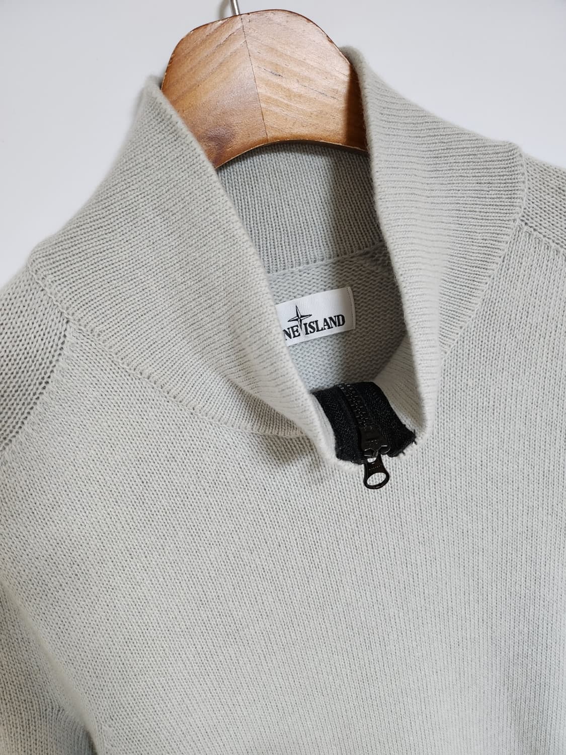 [L] 스톤아일랜드 민트 로고와펜 니트 집업 7115511A3 상품이미지2