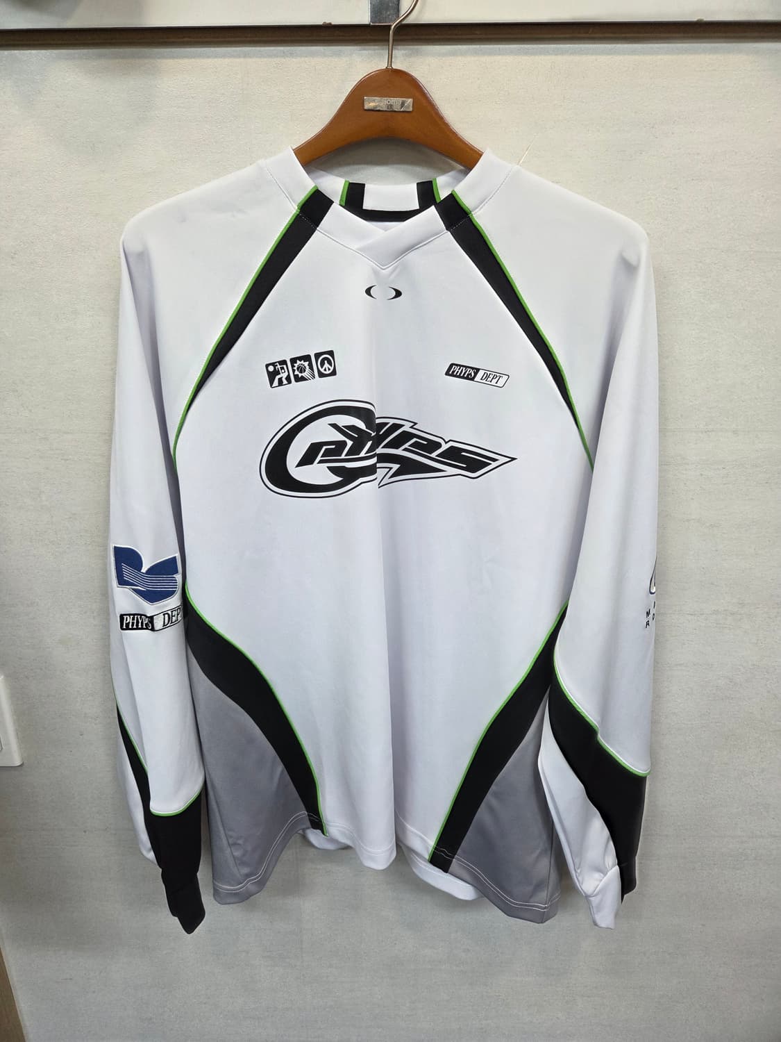 피지컬 디파트먼트 모터사이클 래글런 롱슬리브 긴팔 프리  상품이미지1