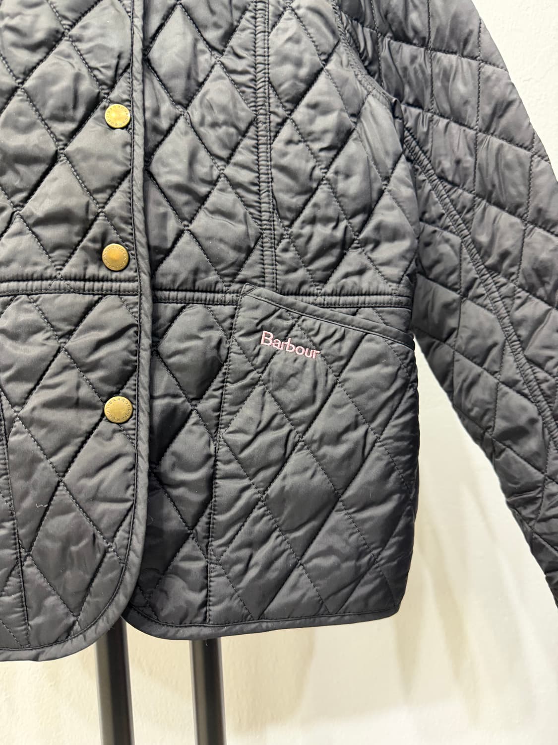 정품) BARBOUR 바버 주니어 키즈 퀼팅 자켓 블랙 10-11Y 상품이미지4