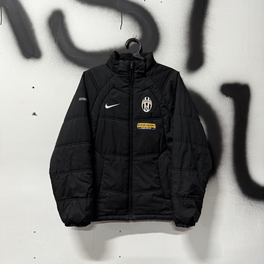 나이키 00s 팀 유벤투스 자수 디테일 패딩 점퍼 상품이미지1