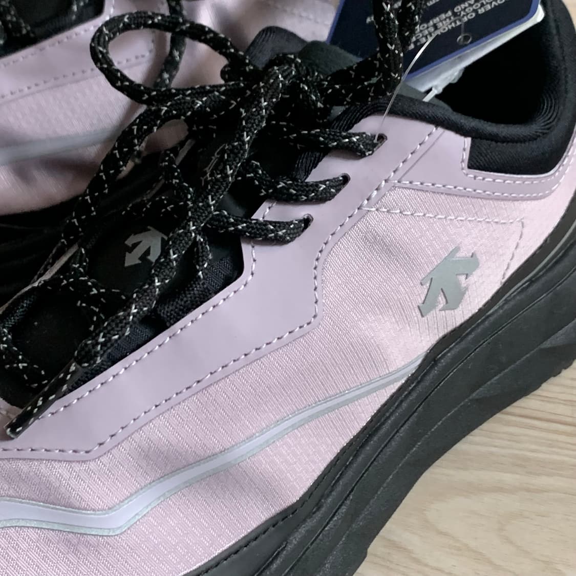 (새상품) 데상트 터레인디 운동화 라벤더 235 상품이미지4