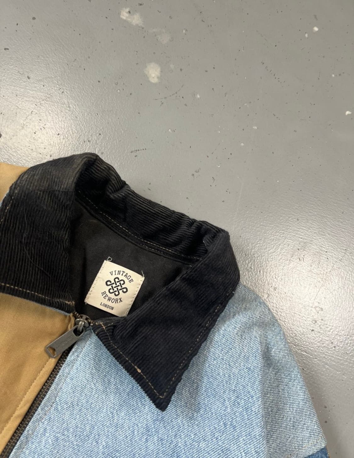 Carhartt 커스텀 자켓 상품이미지4