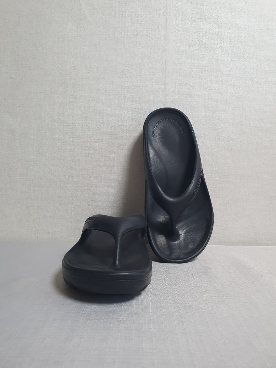 디스커버리 플립플랍 텐션 리커버리 쪼리 블랙 250mm 상품이미지1