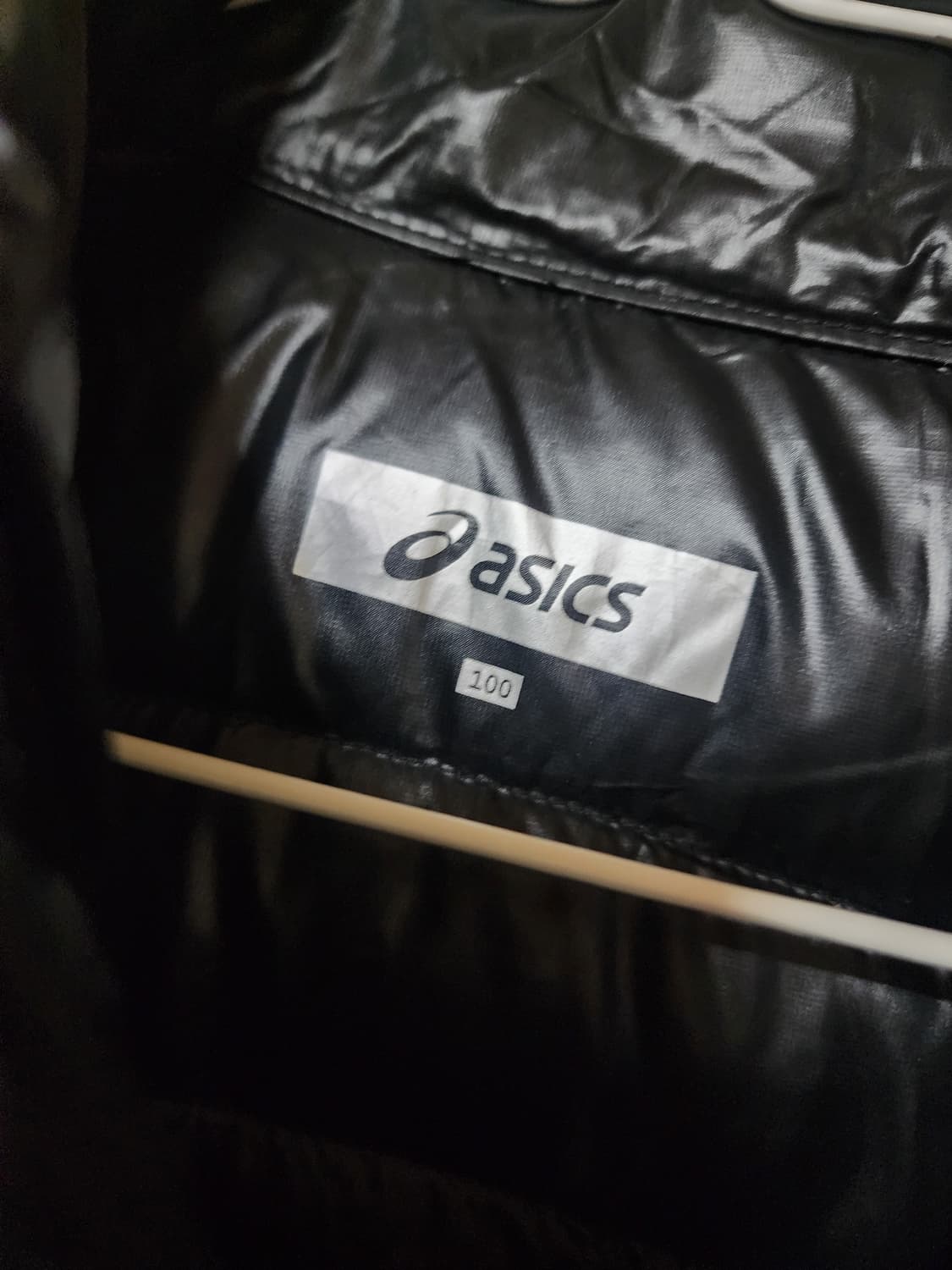 아식스 경량 패딩 여성 100 L 상품이미지2