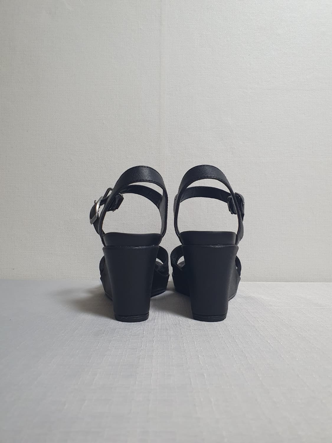 230mm 크록스 레이2 웨지힐샌들 블랙 W6 상품이미지3