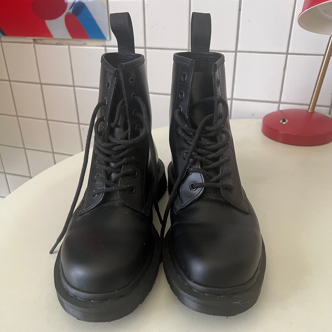 닥터마틴 1460 모노 8홀 245 사이즈 상품이미지2