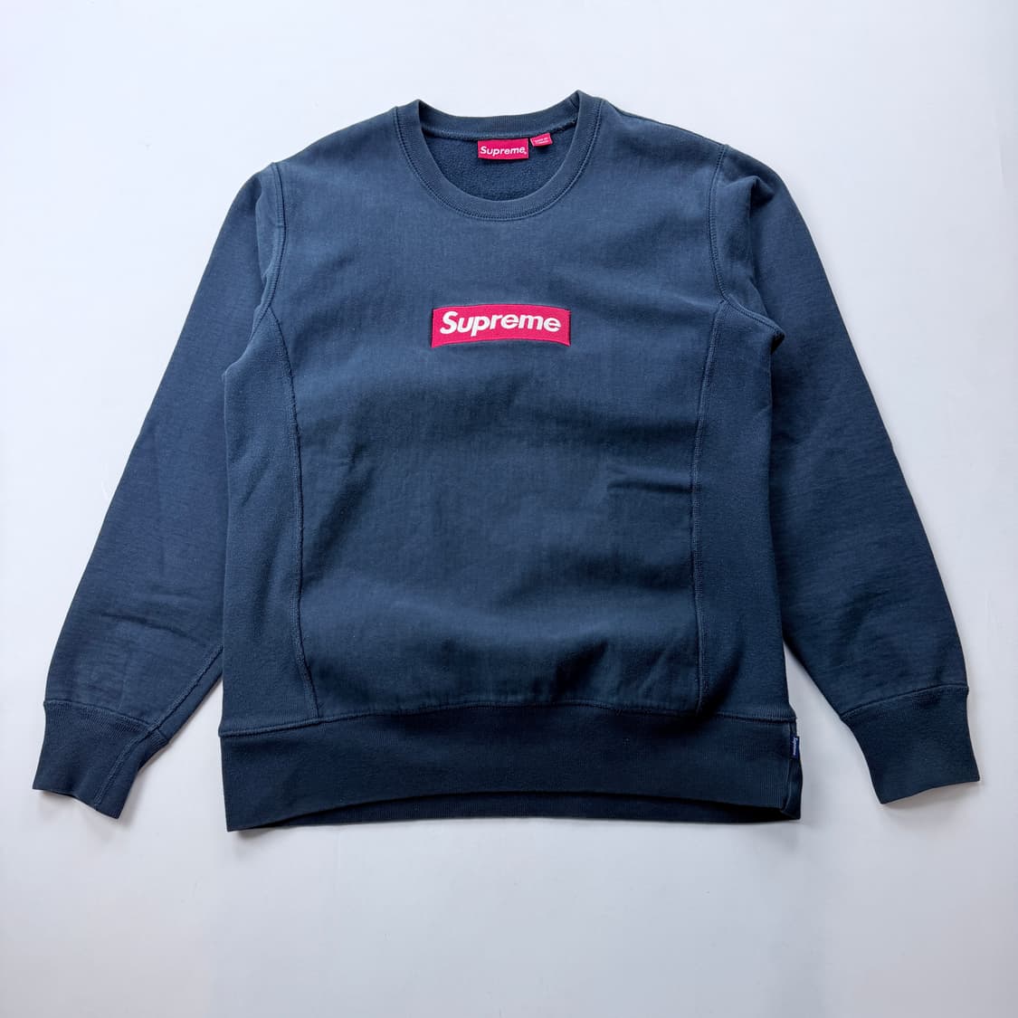 슈프림 15fw 워시드 네이비 박스로고 맨투맨 상품이미지1