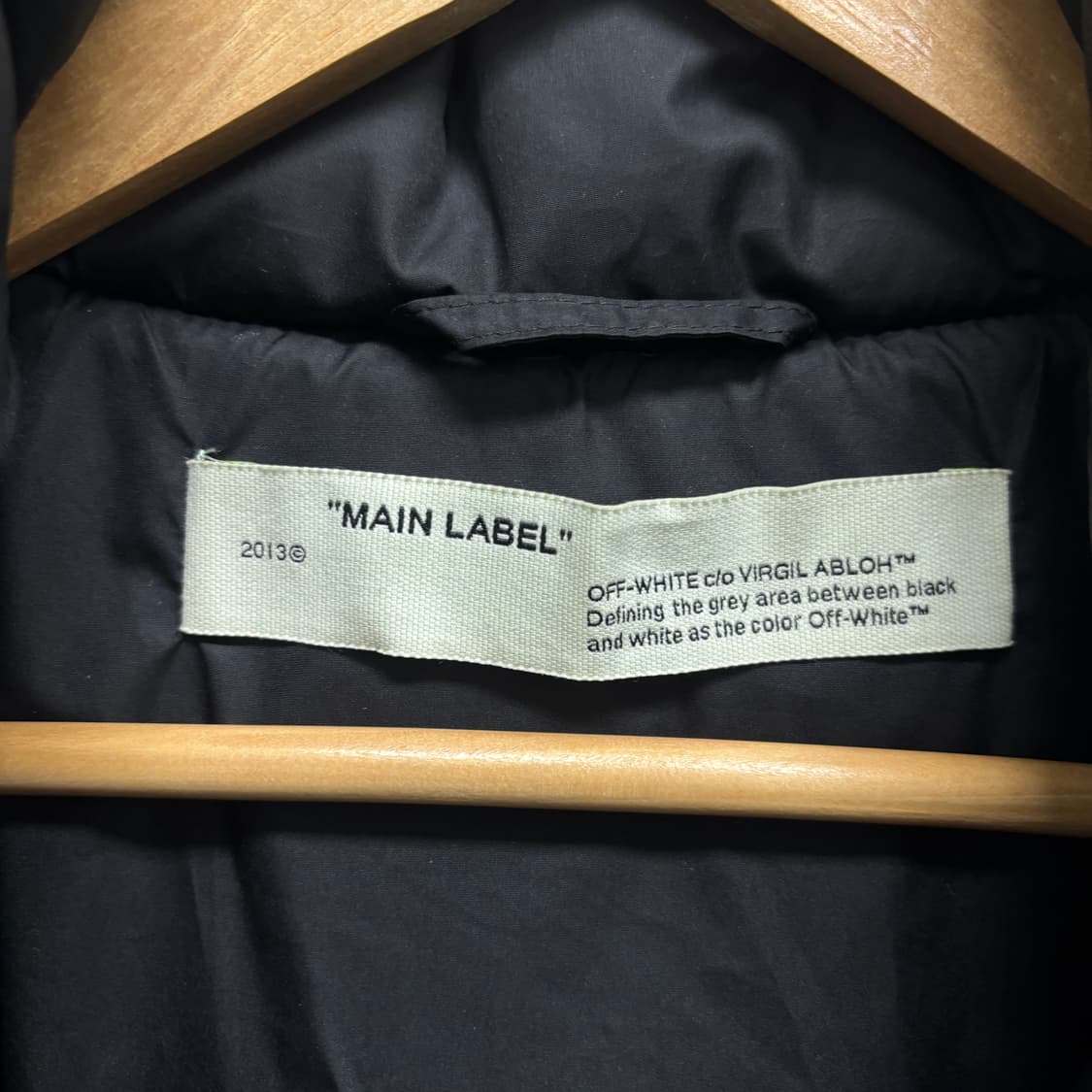 [42]오프화이트 에로우 후드 패딩 상품이미지3