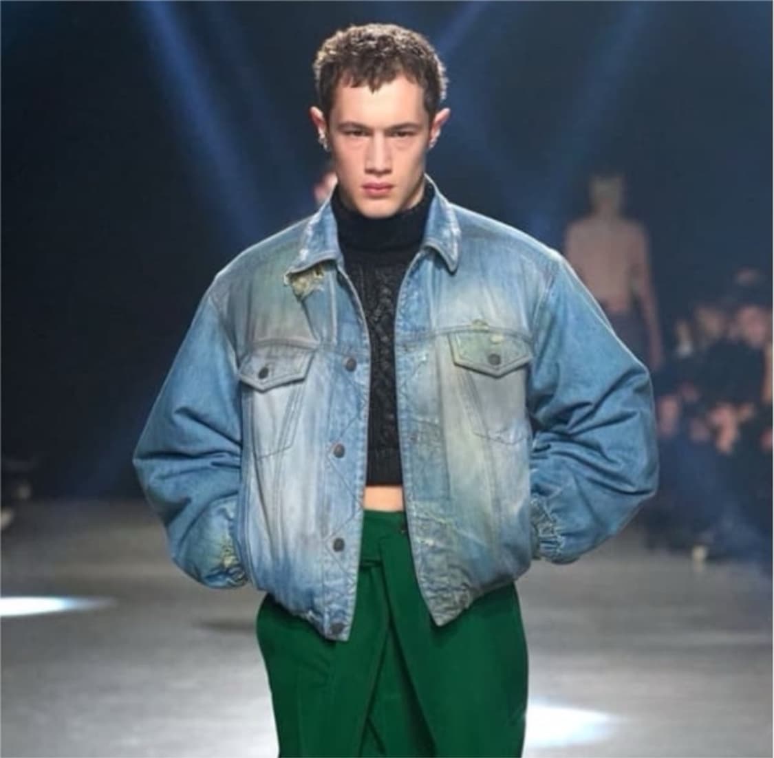 Egonlab 25ss 디스워싱 크롭봄버 데님자켓 상품이미지2