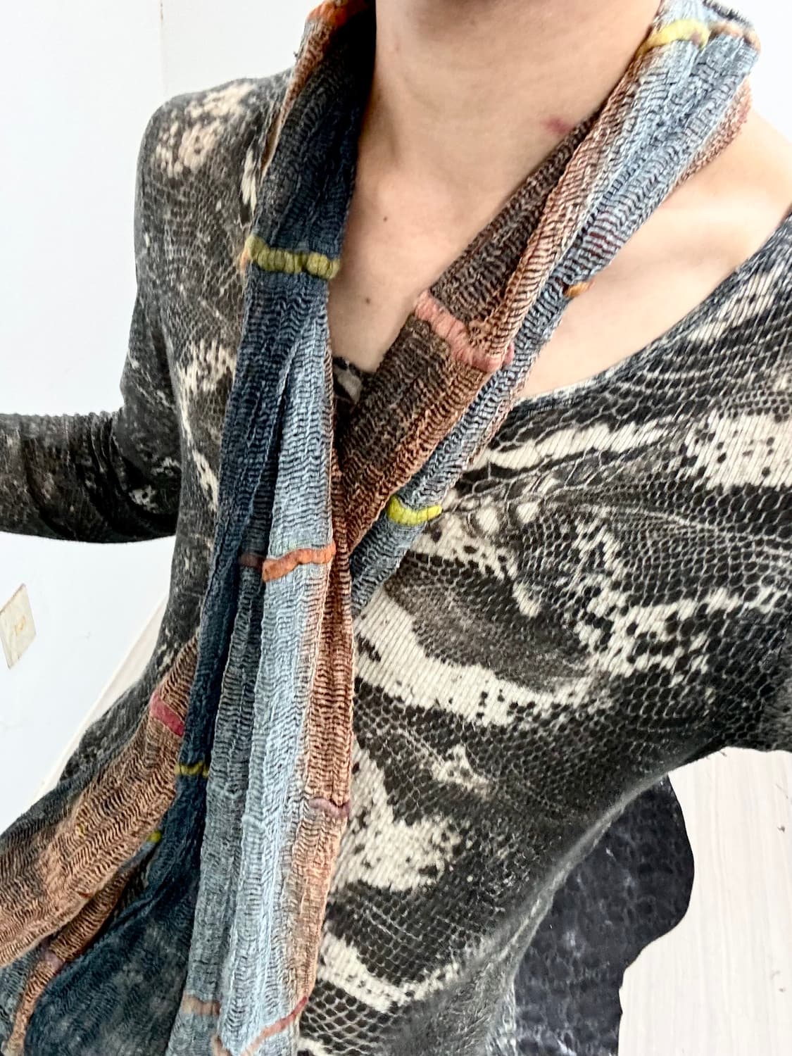 “Vintage” Scarf 상품이미지1