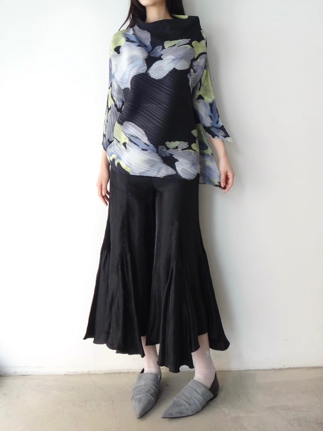 Big flower art pleats / navy & lime 상품이미지5