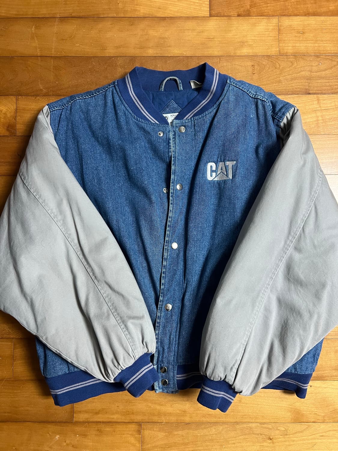 캐터필러 바시티 자켓 상품이미지1