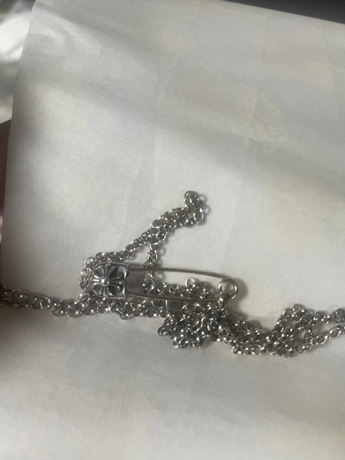 크롬하츠 세이프티핀 20in 판매 상품이미지1