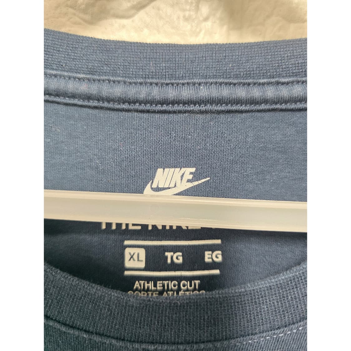 나이키 금장 로고 반팔 티셔츠 XL 상품이미지2