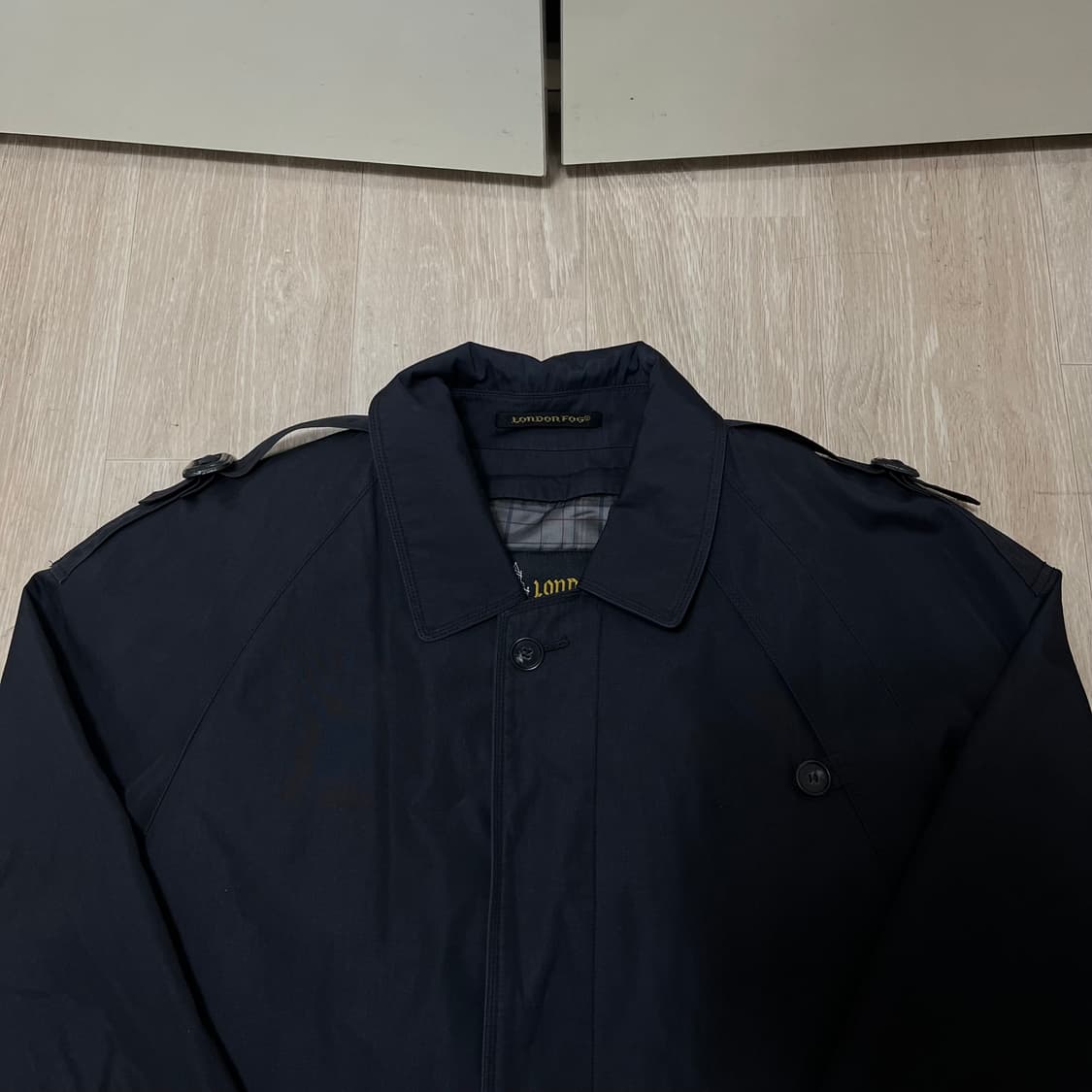 런던포그 벨티드 안감 내피 싱글 트렌치코트 57 상품이미지2